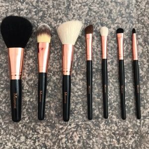 Morphs Travel Makeup Brush Set BRAND NEW!